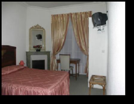 Arcantis Hotel Metropole Châtel-Guyon Zimmer foto